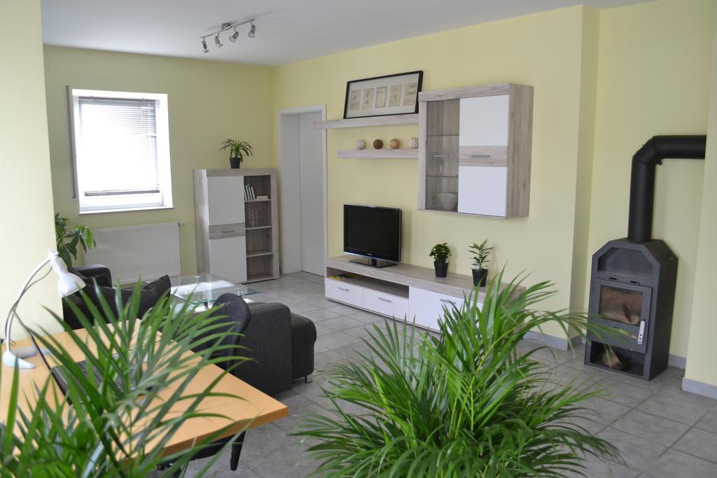 Ferienapartment Schlosser Диц Стая снимка