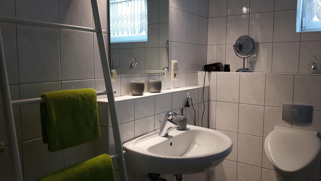 Ferienapartment Schlosser Диц Екстериор снимка